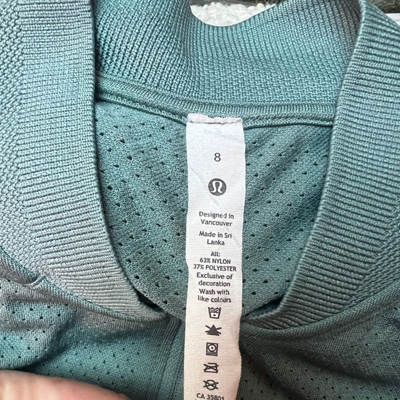 🤍Lululemon Seamless Training Jacket - Picture 3 of 9